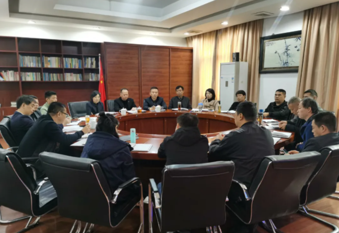 景德鎮(zhèn)長(zhǎng)運(yùn)召開(kāi)“2021年服務(wù)質(zhì)量品牌年”工作推進(jìn)會(huì)