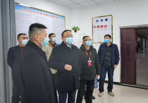 胡維泉一行蒞臨鷹潭長運、鷹潭公交督導(dǎo)安全生產(chǎn)工作