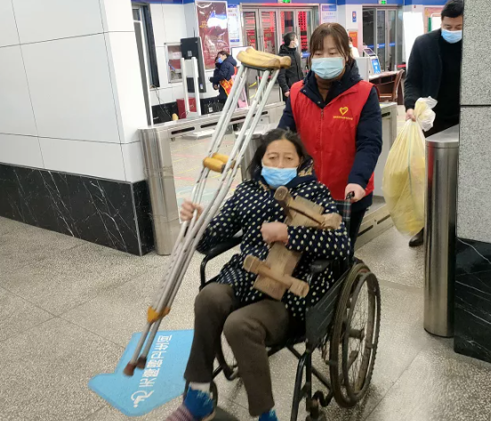 用心服務(wù) 情滿旅途