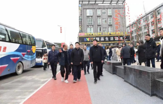 景德鎮(zhèn)長運 旅游發(fā)展公司圓滿完成浮梁縣重點項目巡查運輸保障任務