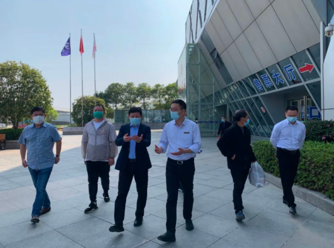 都市城際公交：市道路運輸服務(wù)中心督導(dǎo)南昌長途汽車西站疫情防控工作