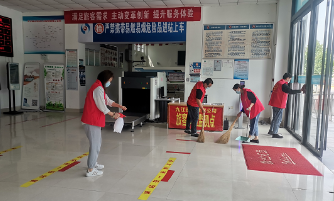 九江長(zhǎng)運(yùn) 開展“文明健康始于心 黨員先鋒踐于行”主題黨日活動(dòng)