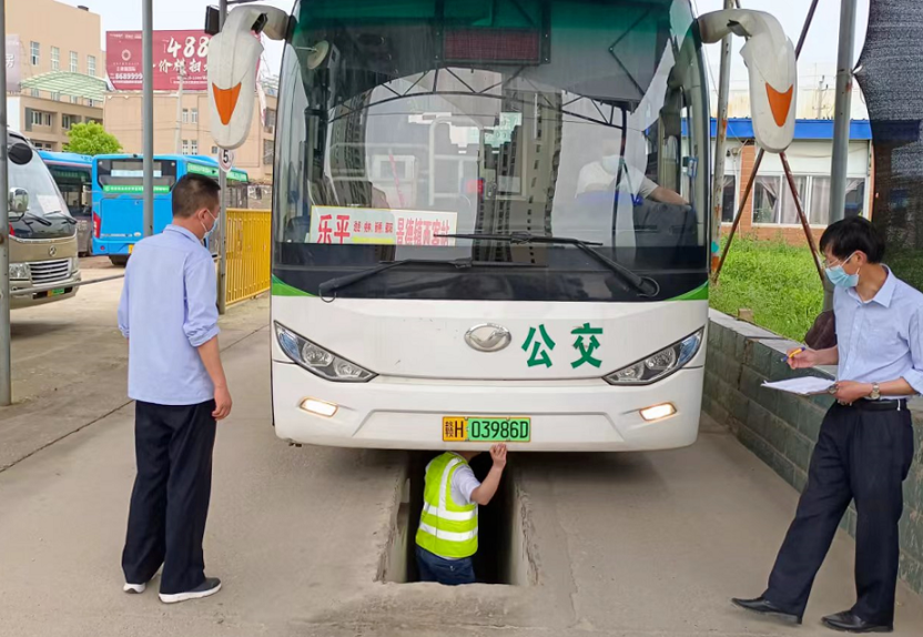 景德鎮(zhèn)長(zhǎng)運(yùn)：樂(lè)平公交開展“五一”節(jié)前安全生產(chǎn)大檢查