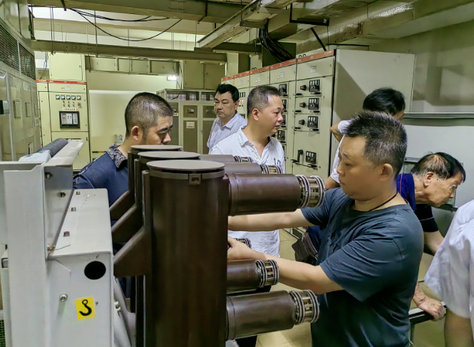 長運物業(yè)  保障夏季電力供應(yīng) 應(yīng)對用電負荷驟增