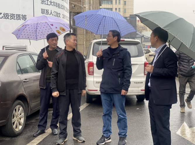 南昌紀(jì)檢派駐組檢查長(zhǎng)運(yùn)物業(yè)、都市城際公交“兩會(huì)”期間安全生產(chǎn)、值班值守工作