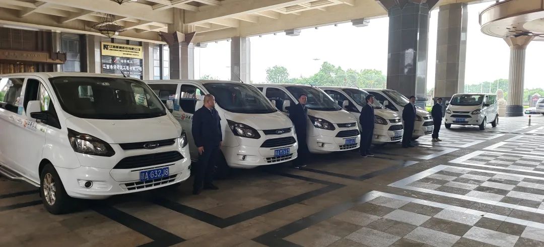 都市城際公交：定制客運分公司承接大型會議包車業(yè)務(wù)