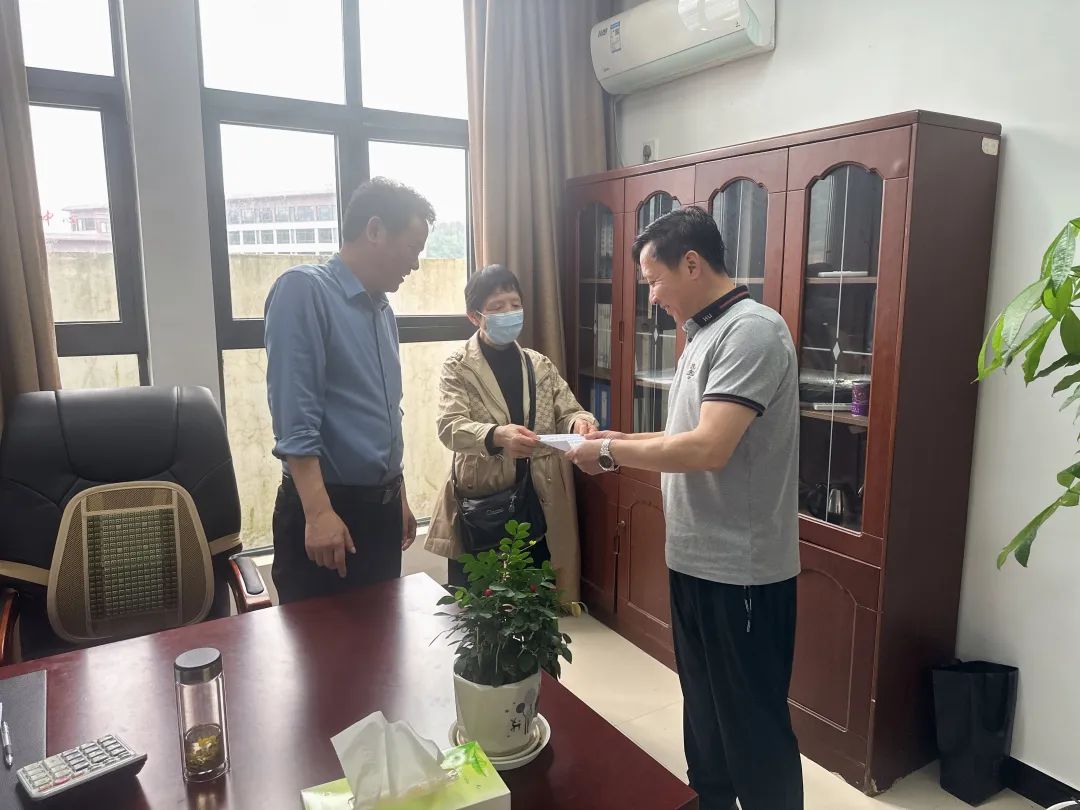 上饒汽運(yùn):紙短情長暖人心