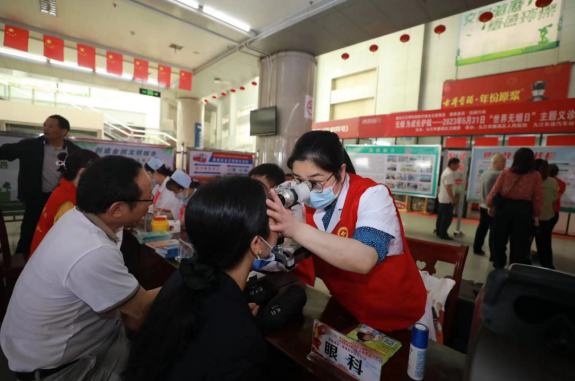 九江長(zhǎng)運(yùn) 開展“世界無煙日”宣傳義診活動(dòng)