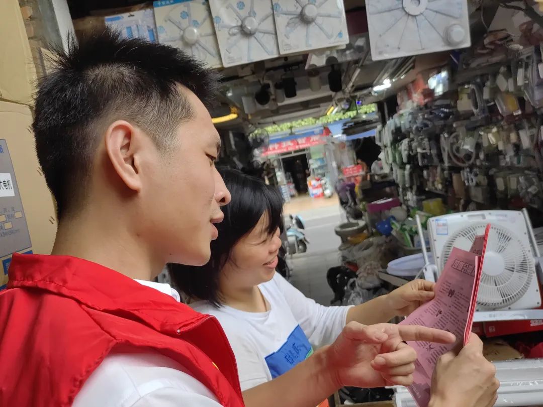 長運(yùn)物業(yè) 商城分公司開展垃圾分類宣傳活動(dòng)