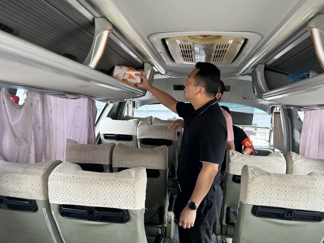 王曉督導長運物業(yè)、都市城際公交“中秋、國慶”期間安全維穩(wěn)、值班值守工作