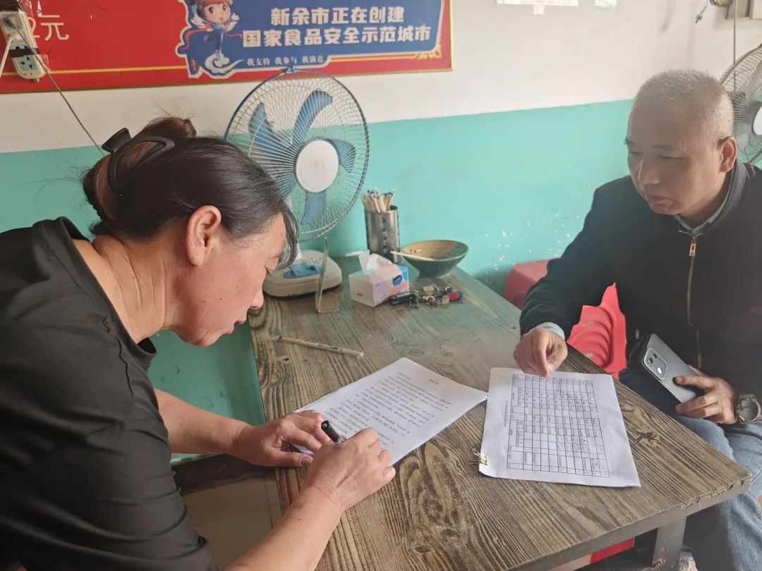 新余長運 開展“攜手創(chuàng)衛(wèi)、共建共享”創(chuàng)衛(wèi)宣傳活動