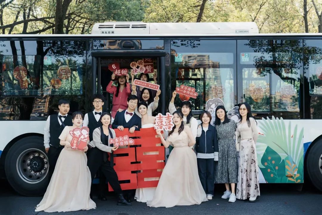 創(chuàng)新經營 || 新余公交：婚車定制 低碳、節(jié)儉、有新意！
