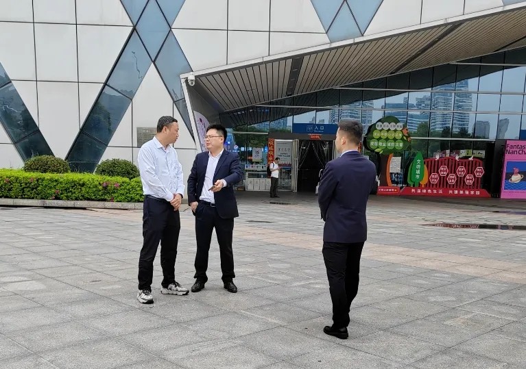 都市城際公交:公司領導檢查南昌長途汽車西站安全生產工作