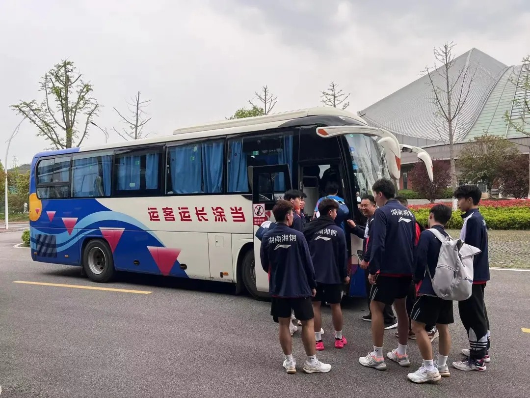 馬鞍山長客:當涂長客圓滿完成全國羽毛球單項冠軍賽運輸任務(wù)