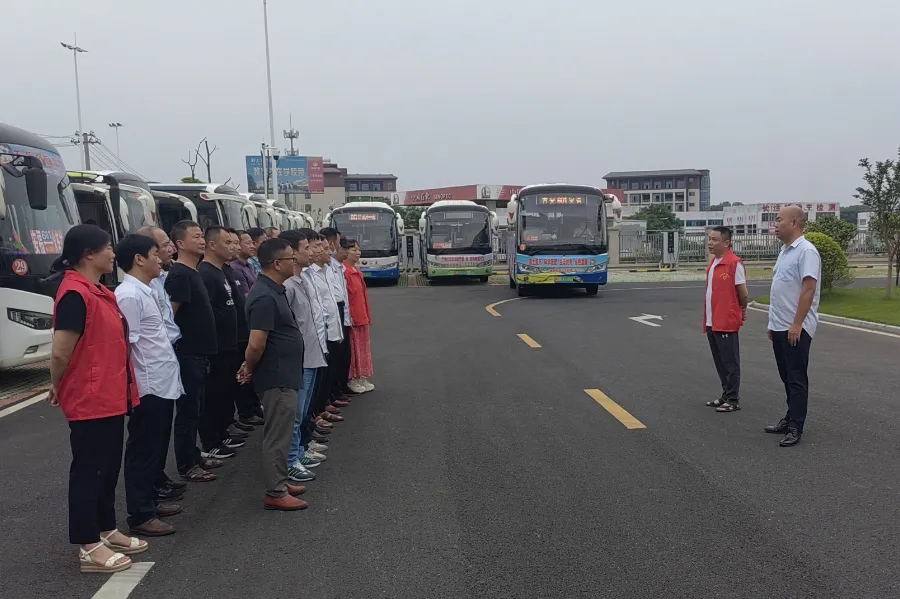 ??吉安長(zhǎng)運(yùn):順利完成安??h事業(yè)編考試運(yùn)輸保障任務(wù)