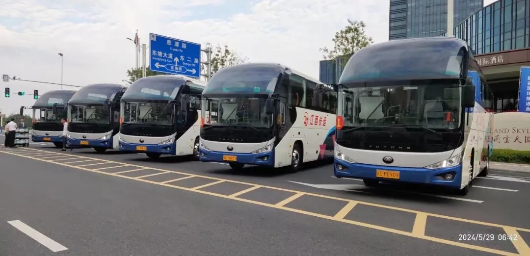 吉安長(zhǎng)運(yùn):圓滿(mǎn)完成省重大工業(yè)項(xiàng)目建設(shè)現(xiàn)場(chǎng)推進(jìn)會(huì)運(yùn)輸保障工作