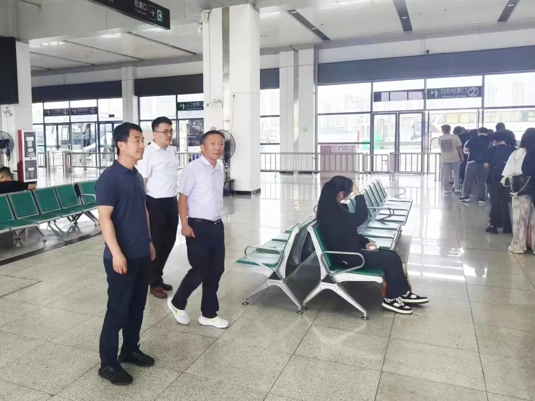 馬鞍山市交通運(yùn)輸局對(duì)馬鞍山汽車(chē)客運(yùn)站端午節(jié)運(yùn)輸工作進(jìn)行檢查指導(dǎo)