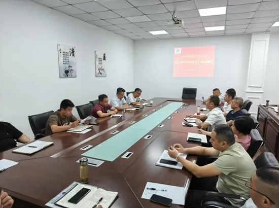 景德鎮(zhèn)長運(yùn):召開8月份安全、機(jī)務(wù)工作例會(huì)