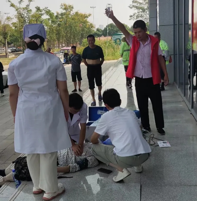 暖新聞 || 撫州長運(yùn):突發(fā)!黃金18分 他們與時(shí)間賽跑