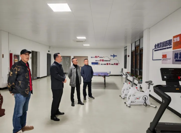 王曉調(diào)研景德鎮(zhèn)恒達物流