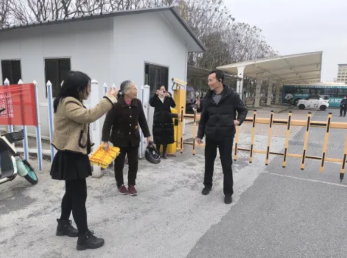 新余長(zhǎng)運(yùn):細(xì)微之處顯溫情