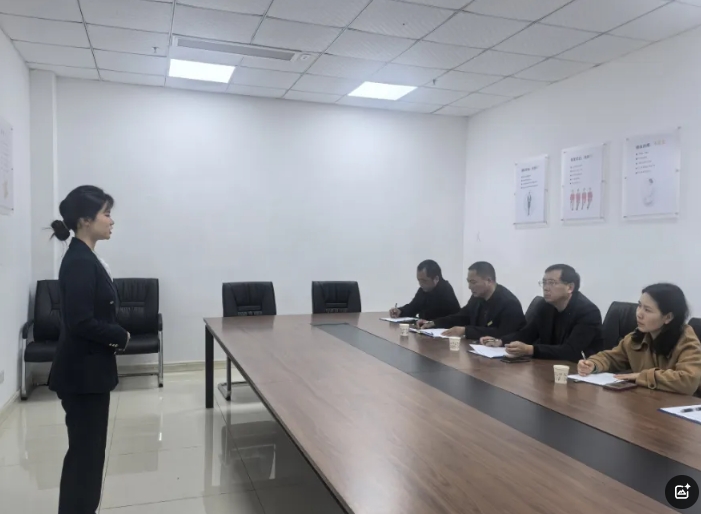 吉安長運(yùn) 新聘導(dǎo)乘員進(jìn)行試用期轉(zhuǎn)正考核