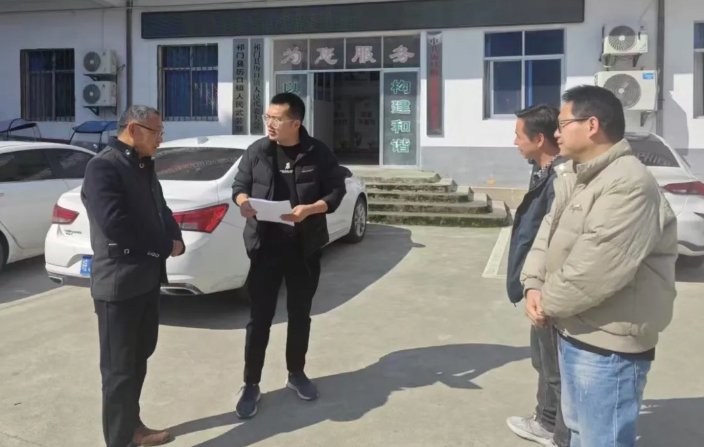 黃山長(zhǎng)運(yùn) 線路勘察進(jìn)鄉(xiāng)村 站點(diǎn)優(yōu)化暖民心