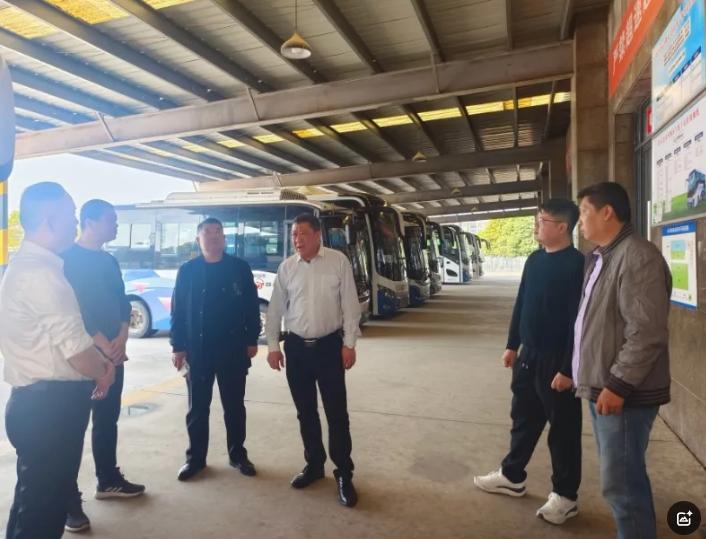 鷹潭長(zhǎng)運(yùn)開展安全隱患月度檢查