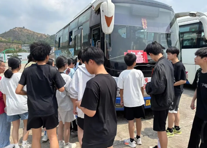 樂(lè)安分公司承接中考體考運(yùn)輸任務(wù)